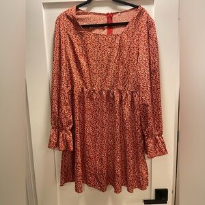 Women’s size large.